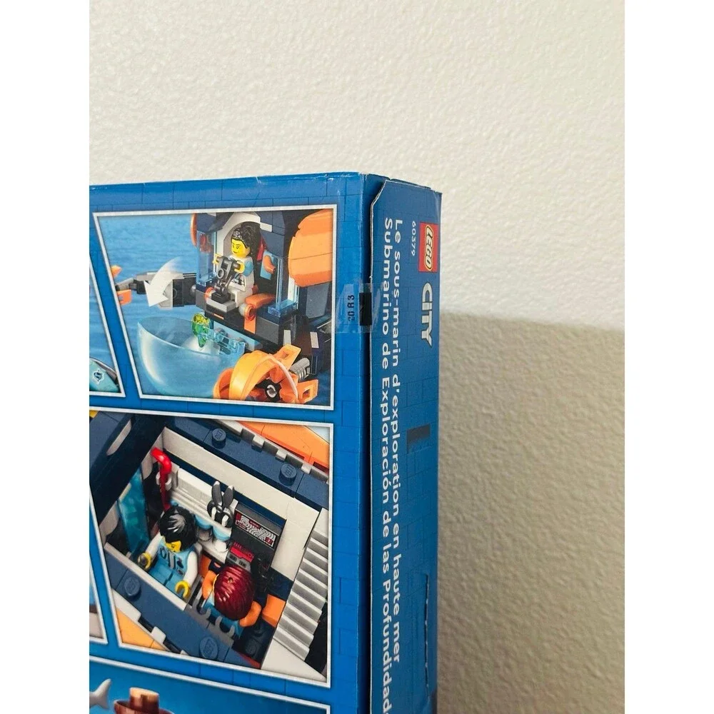 LEGO (60379) City: Deep-Sea Explorer Submarine Building Set - New Sealed Retired - Picture 4 of 4